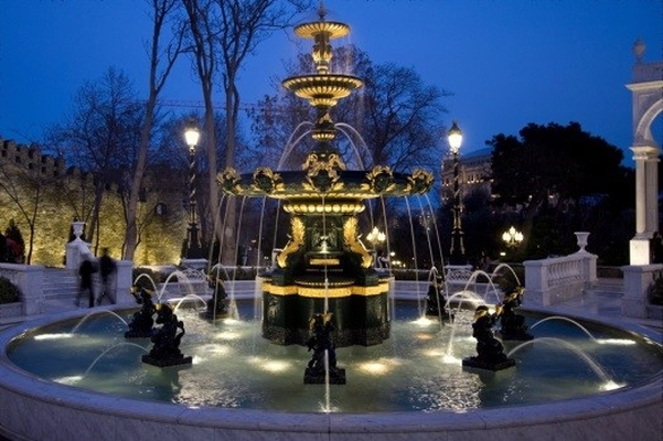 фонтан Баку