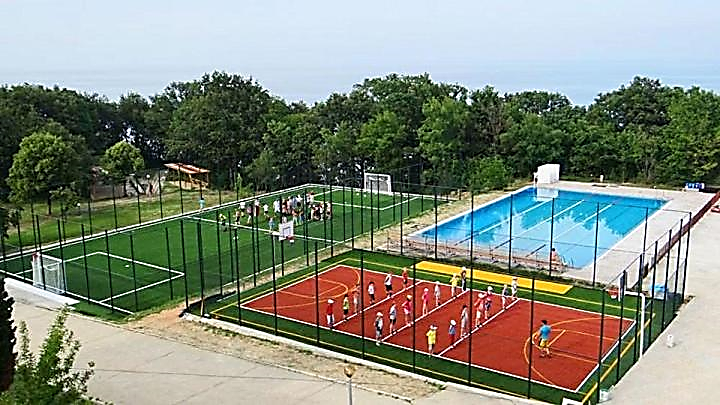 Спортивний табір в Болгарії «Чавдар»